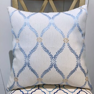 抱枕套 菱形格繡花