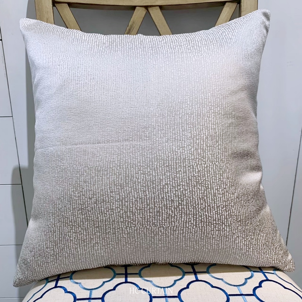抱枕套 亮澤短緹花家飾布-灰銀