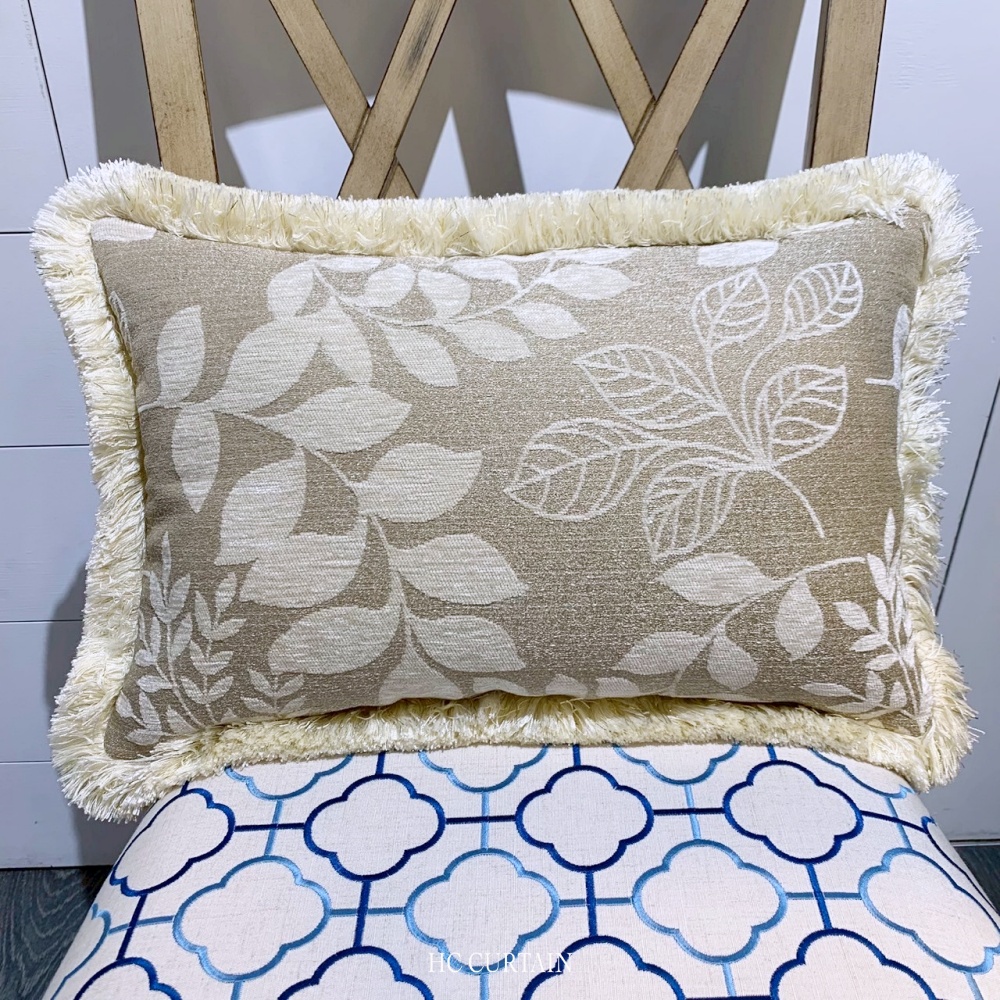 腰枕套 緹花沙發布 銀蔥 流蘇滾邊 米咖