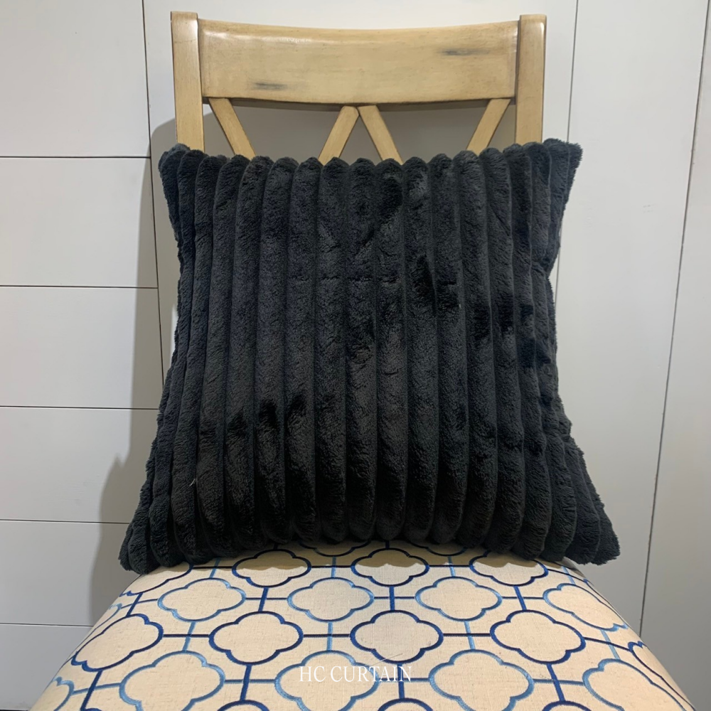 抱枕套 希臘進口布料 奢華高級厚毛 觸感超柔軟 黑色
