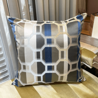 抱枕套-台灣家飾布-幾何圖案繡線藍灰底緹花