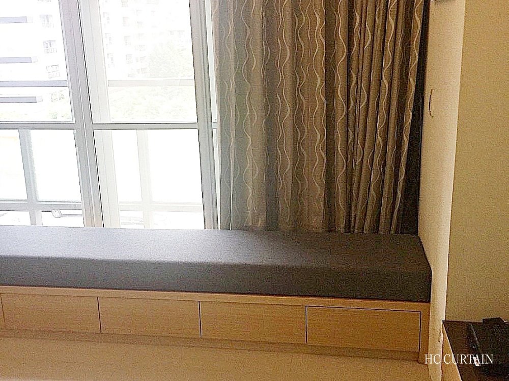 照舊樣 鯨魚臥榻